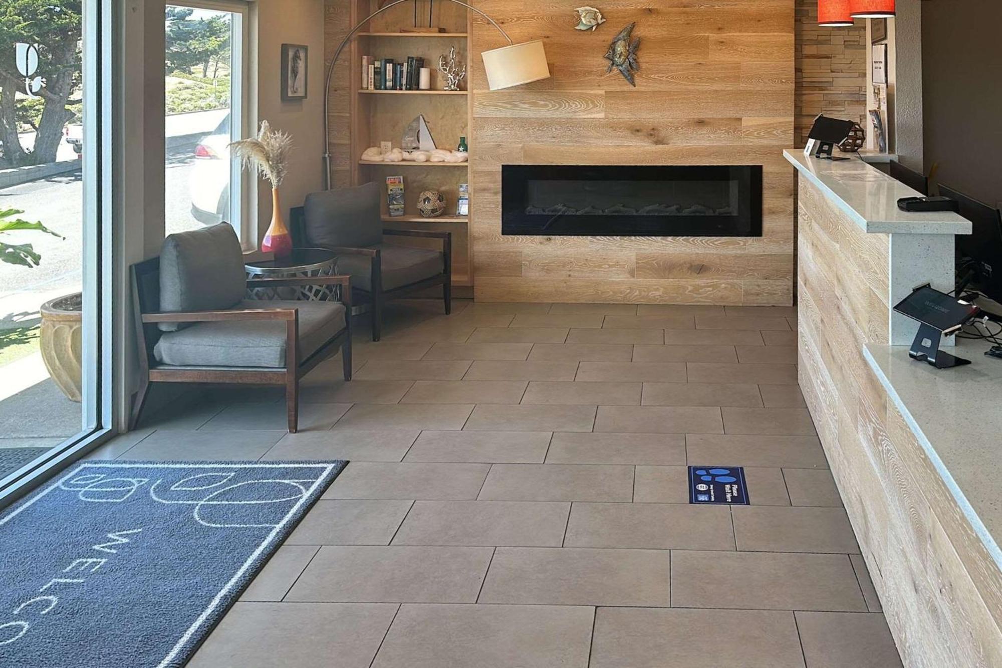 Country Inn & Suites By Radisson, Monterey Beachfront-Marina, Ca Dış mekan fotoğraf